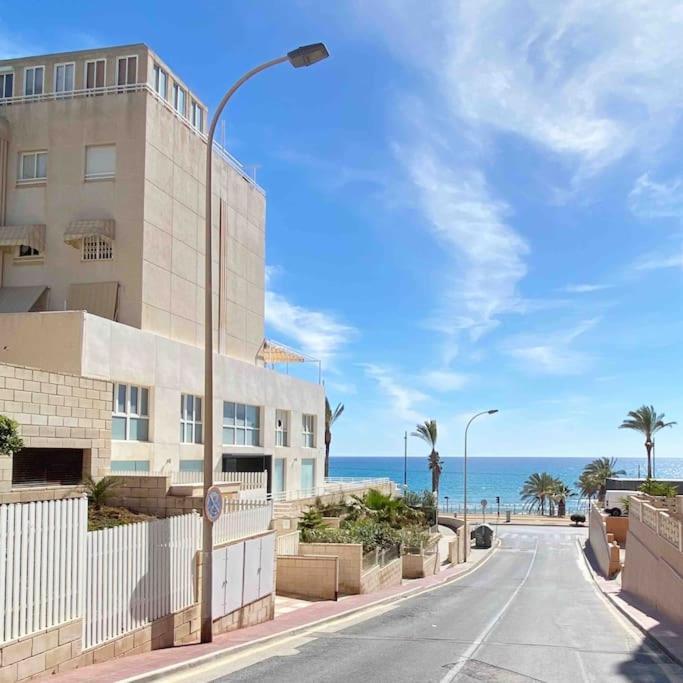 Attic With Great Terrace Close To The Sea Lägenhet El Campello Exteriör bild